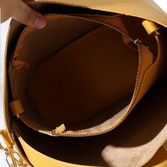 VENICE 2pc/set Leather Shoulder Crossbody Purse - Picture 8 of 8